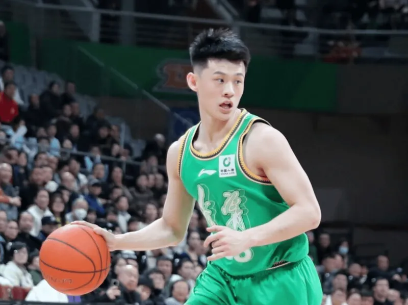 开云体育下载-王岚嵚替补出战15分钟，投篮5中2、三分3中0得到4分1篮板